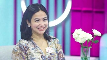 img-title Ini Cara Feni Rose Berhasil Sembunyikan Perceraian Selama 3 Tahun
