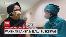 VIDEO: Vaksinasi Lansia Melalui Puskesmas DKI Jakarta