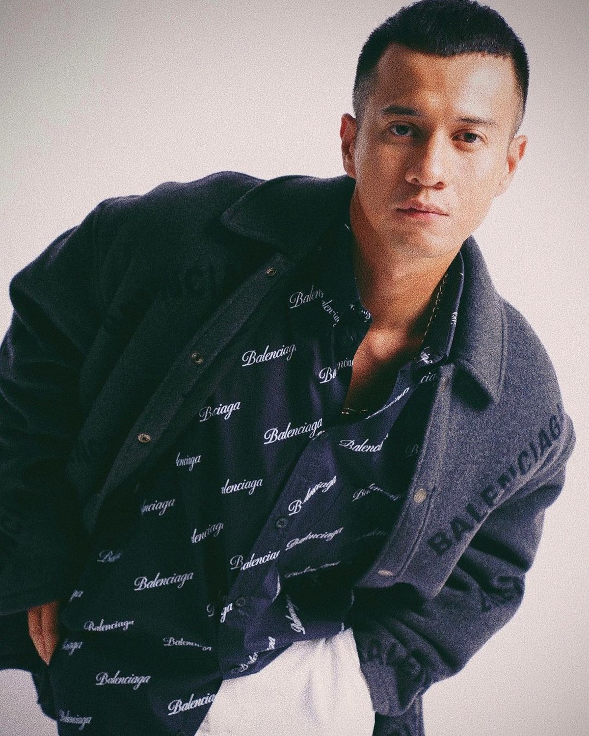 Berikut ini adalah potret Herjunot Ali