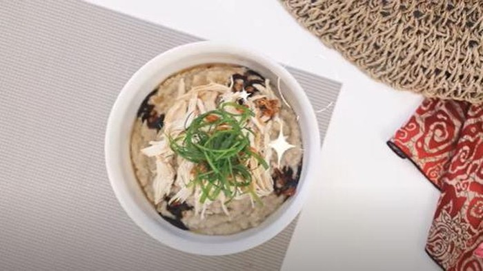 Resep Bubur Ayam Oatmeal ala Yulia Baltschun, Cocok untuk Menu Sahur