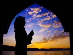 Hukum Perempuan Haid Ikut Sholat Ied di Masjid: Apa Kata Ulama?