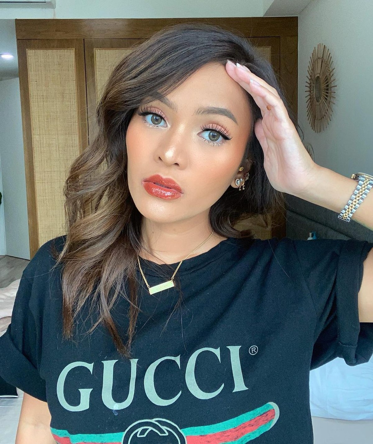 Beberapa waktu lalu Rachel Goddard curhat pilu putuskan angkat rahim karena menderita kista&period; Berikut inilah sosok Rachel Goddard&excl;