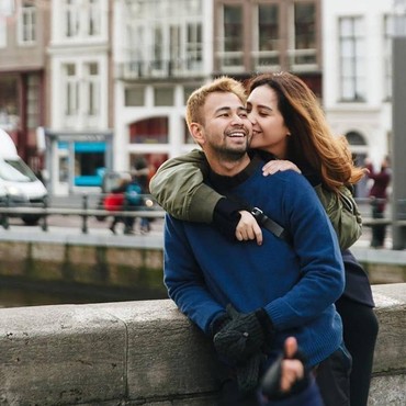 Positif Hamil Anak Kedua, Intip Lagi Kemesraan Raffi Ahmad dan Nagita