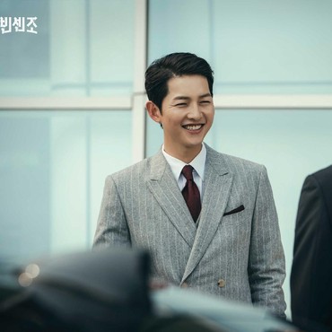 Aktor Drama 'Vincenzo' Bongkar Karakter Asli Song Joong Ki Saat Syuting
