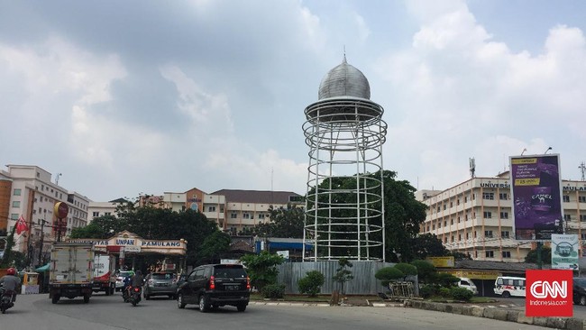 Pendaftaran desain Tugu Pamulang mulai dibuka. Bentuk tugu tersebut sempat viral dan kerap disamakan dengan toren air. 