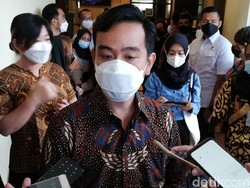 Guru-guru di 2 Sekolah Solo Menolak Divaksin Corona