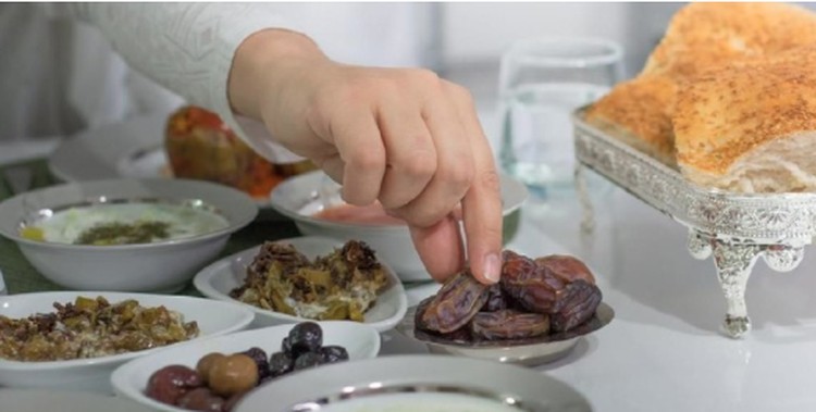 5 Tips Menyiapkan Stok Menu Sahur yang Cepat dan Praktis Bagaimana cara terbaik dalam menyiapkan stok menu sahur? Yuk simak tips menyiapkan stok menu sahur yang cepat dan praktis.