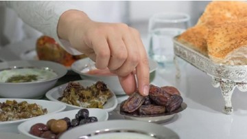 5 Tips Menyiapkan Stok Menu Sahur yang Cepat dan Praktis