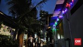 FOTO: Kampung Ramadan di Tengah Pencakar Langit Jakarta Walau masih dilanda pandemi Covid-19, warga Jakarta tetap menyambut Ramadan dengan gembira. Salah satunya di Kampung Ramadan.