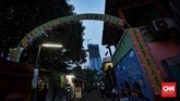 FOTO: Kampung Ramadan di Tengah Pencakar Langit Jakarta Walau masih dilanda pandemi Covid-19, warga Jakarta tetap menyambut Ramadan dengan gembira. Salah satunya di Kampung Ramadan.