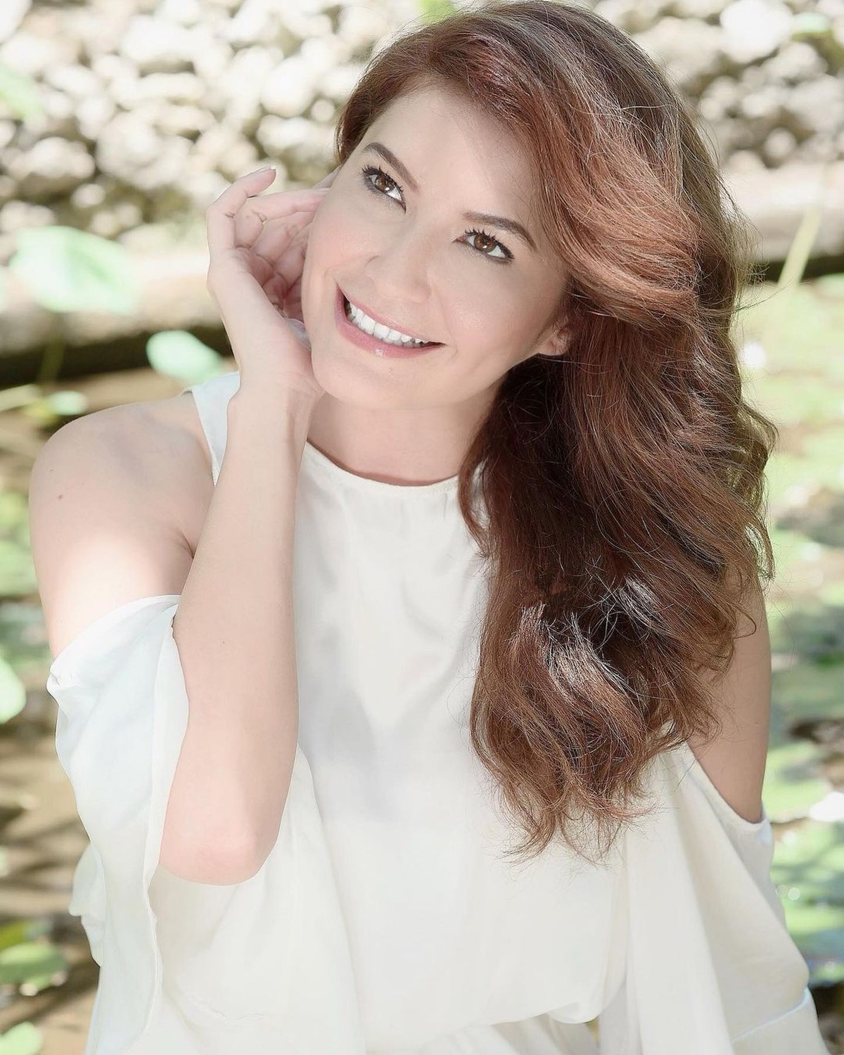 Tamara Bleszynki sedang curi perhatian karena geram membalas komentar netizen&period; Berikut ini tampilan Tamara Bleszynki&excl;