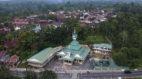 FOTO: 8 Pesona Masjid Bersejarah di Nusantara
