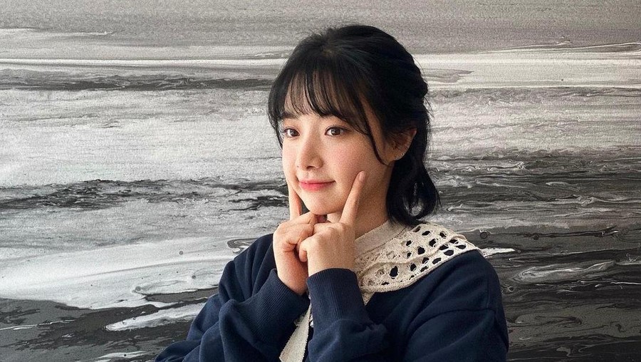Hyunjoo April
