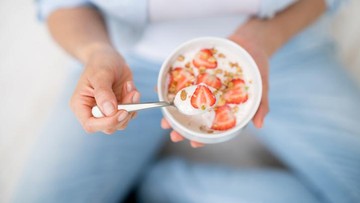 YOGHURT MENGANDUNG KALSIUM YANG BAIK UNTUK TULANG