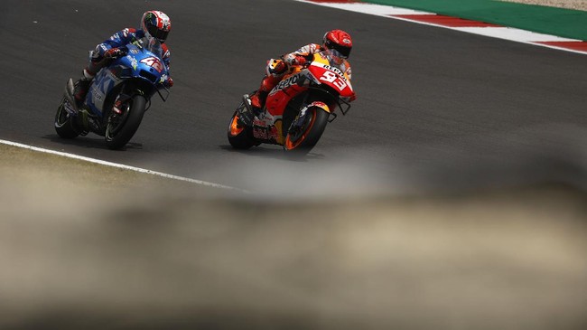 Marc Marquez menyukai duel melawan sang adik, Alex Marquez, pada balapan MotoGP Portugal 2022 di Sirkuit Portimao, Minggu (24/4).