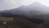 FOTO: Ironi Bahaya dan Pesona Lahar Gunung Api Guatemala Erupsi Gunung Pacaya di San Vicente, Guatemala, terus memuntahkan aliran lahar.