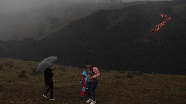 FOTO: Ironi Bahaya dan Pesona Lahar Gunung Api Guatemala
