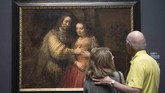 FOTO: Mengenang Seniman Rembrandt di Kota Kelahirannya Lahir di Leiden, Belanda, pelukis Rembrandt Harmenszoon van Rijn meninggalkan sederet karya seni yang kini dapat dinikmati di kota kelahirannya.