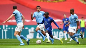 Jelang Man City vs Chelsea, Kante dan Mendy Mulai Berlatih