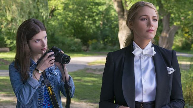 Pada pekan ini, Bioskop Trans TV akan menayangkan film A Simple Favor yang dibintangi Blake Lively, Anna Kendrick, dan Henry Goulding untuk pertama kalinya.