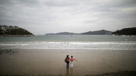 Wajah Wisata Pantai Korea yang Terimbas Ekspansi Ekonomi