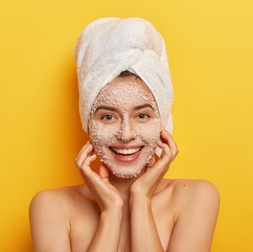 img-title Hati-hati, Inilah Efek Samping Menggunakan Gula Sebagai Scrub Wajah