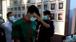 Menguak Bahaya Narkotika LSD yang Dikonsumsi Jeff Smith