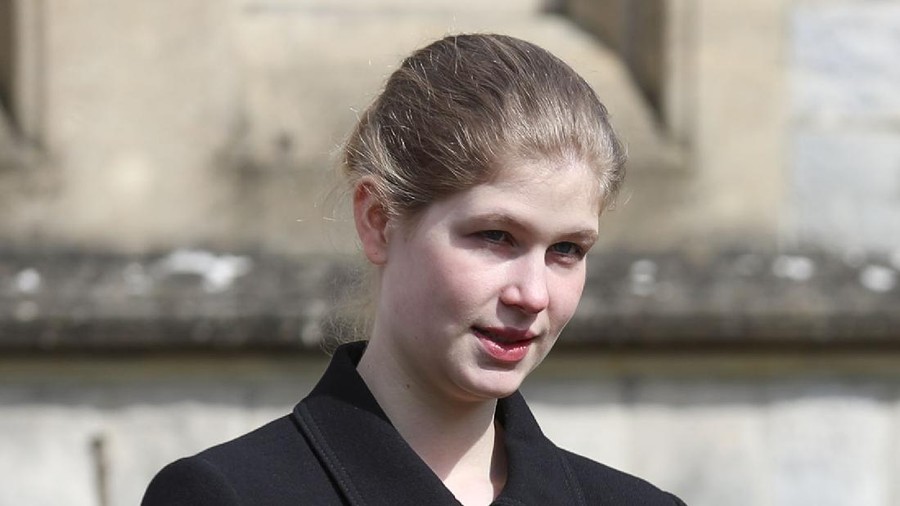 WINDSOR, UK - APRIL 16: Sophie, Countess of Wessex and Lady Louise Windsor are seen walking through Windsor on April 16, 2021 in Windsor, United Kingdom. The Queen announced the death of her beloved husband, His Royal Highness Prince Philip, Duke of Edinburgh. HRH passed away peacefully April 9th at Windsor Castle. (Photo by Eamonn M. McCormack/Getty Images)