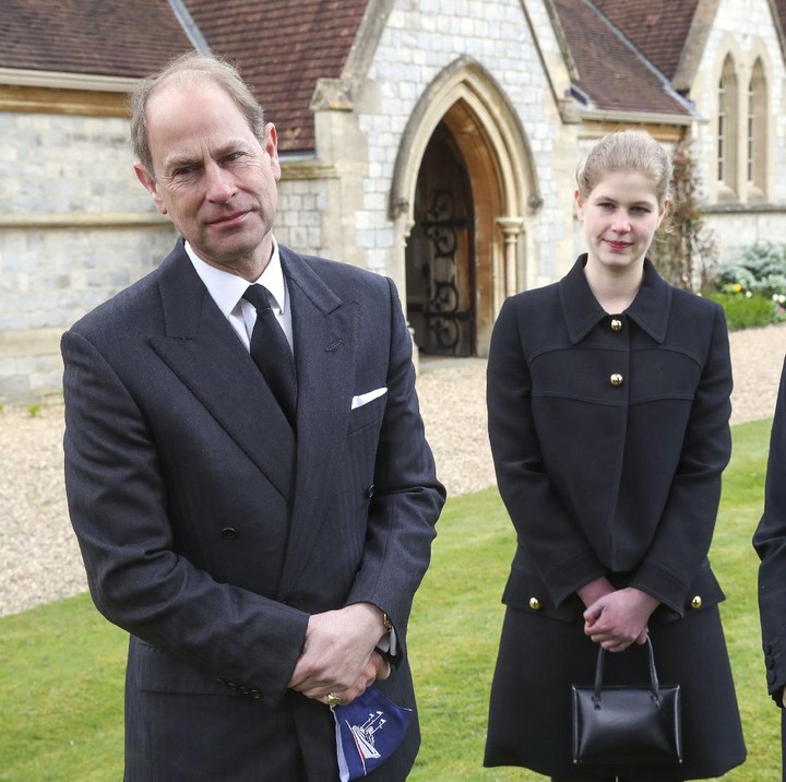 <p>Lady Louise tinggal di rumah mewah kedua orang tuanya, di Bagshot Park, Surrey. Harga kediamannya ini diperkirakan mencapai 30 juta poundsterling atau sekitar Rp530 miliar, Bunda. (Foto: Getty Images)</p>