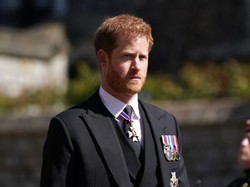 Pangeran Harry Bantah Bakal Terbitkan Memoar ke-2 usai Kematian Neneknya