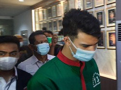 Jeff Smith Konsumsi Ganja Seminggu Sebelum Ditangkap