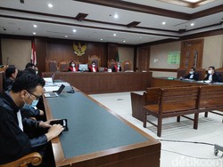 2 Penyuap Eks Mensos Juliari Batubara Dituntut 4 Tahun Penjara