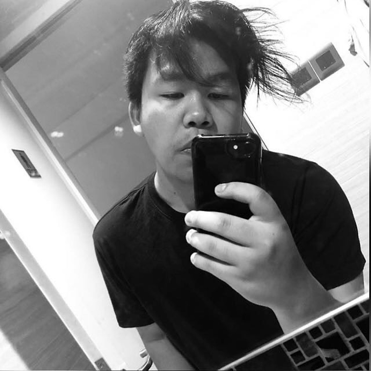 Teuku Rizky atau Kiki CJR