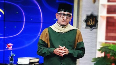 img-title Ustaz Zacky Mirza Sambangi Polres Jaksel, Laporkan Siapa?