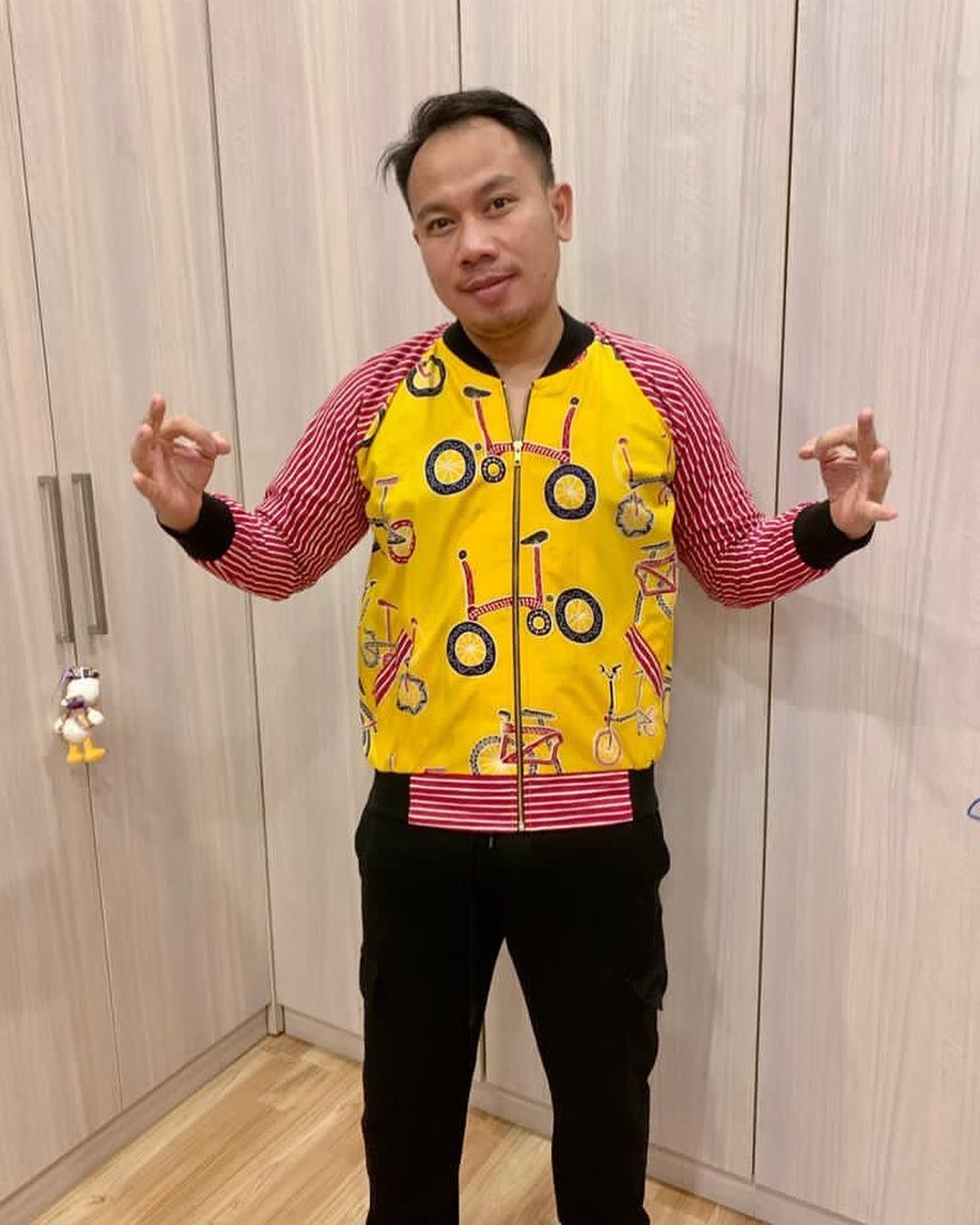 Berulang tahun ke 37&comma; begini potret vicky dan kalina merayakannya&excl;