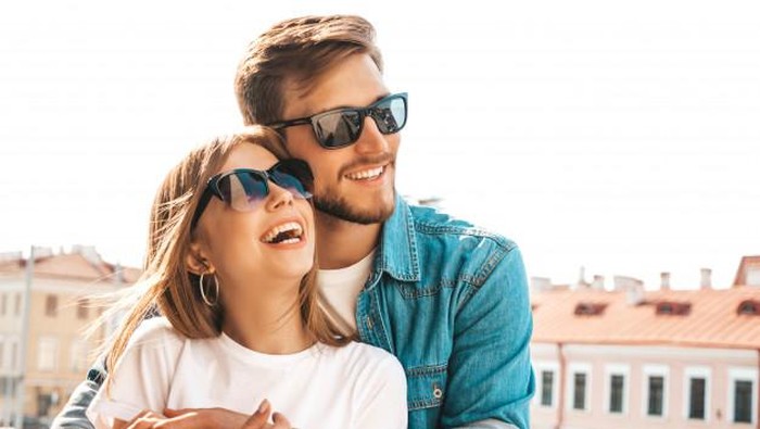 6 Pasang Zodiak yang Cocok Buat Pacaran, Cek Zodiak Kamu dan si Dia!
