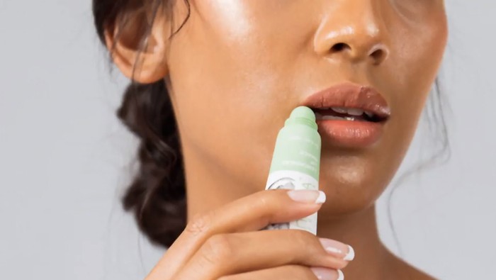Bibir Tetap Lembap dan Sehat Saat Puasa dengan Lip Balm Berikut