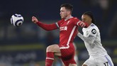 FOTO: Liverpool Buang Peluang Tembus 4 Besar Liga Inggris Liverpool harus puas hanya bisa bermain imbang 1-1 melawan Leeds United dalam laga lanjutan Liga Inggris di Elland Road, Selasa (20/4) dini hari WIB.