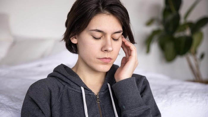 5 Tanda Kamu Overthinker Serta Dampaknya Bagi Kesehatan Fisik dan Mental