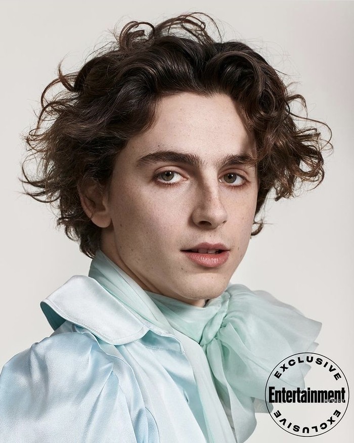 Aktor Timothée Chalamet dalam Little Women photoshoot untuk majalah Entertainment Weekly. Foto: instagram.com/entertainmentweekly/