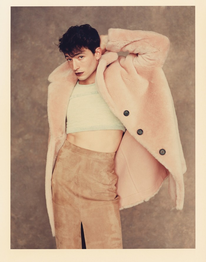 Aktor The Perks of Being a Wallflower, Ezra Miller, dalam photoshoot bersama GQ Magazine. Foto: gq.com