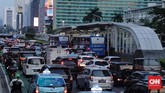 FOTO: Kemacetan Jakarta Jelang Buka Puasa Penumpukan kendaraan pada jam menjelang buka puasa menyebabkan kemacetan di sejumlah ruas jalan di Jakarta.