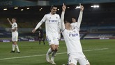 FOTO: Liverpool Buang Peluang Tembus 4 Besar Liga Inggris Liverpool harus puas hanya bisa bermain imbang 1-1 melawan Leeds United dalam laga lanjutan Liga Inggris di Elland Road, Selasa (20/4) dini hari WIB.