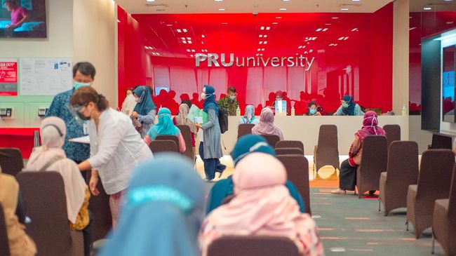 Mayapada Hospital Jadi Vaksinator Untuk Lansia Guru Umkm