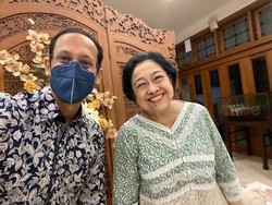 Nadiem Unggah Foto Bareng Mega di Tengah Isu Reshuffle, Bahas Apa?