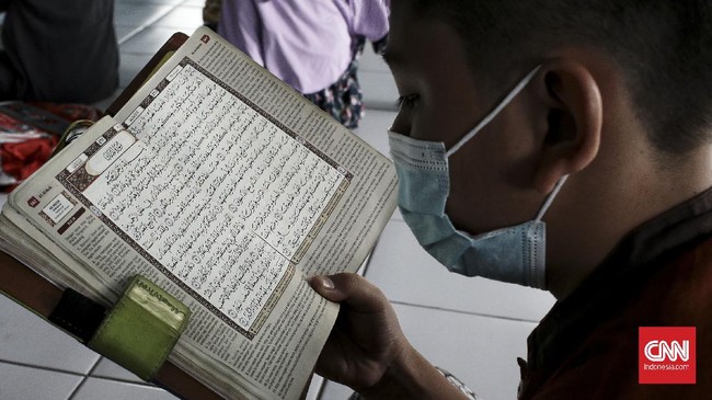 Bupati Purwakarta Anne Ratna Mustikan menargetkan kegiatan tadarus para ASN ini akan selesai pada minggu ketiga bulan Ramadan.