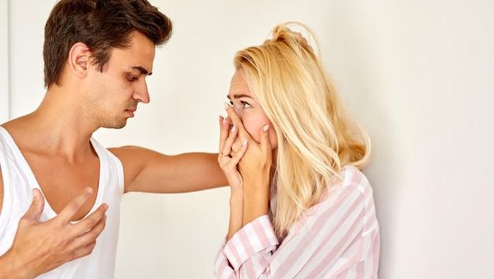 Waspada! Intip Tanda-Tanda Toxic Marriage Berikut Ini