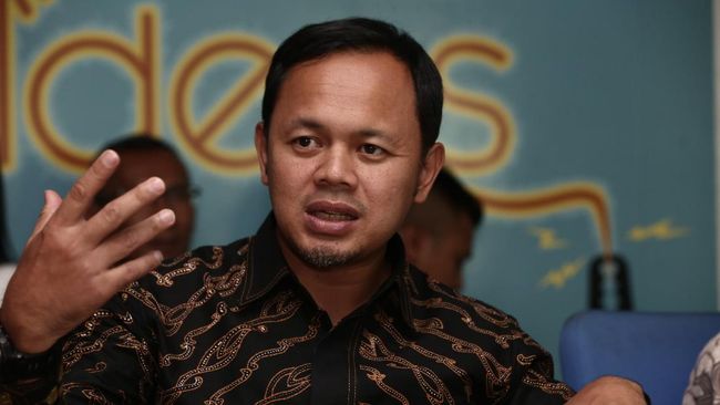 Bima Arya Asks for Night Glow Tour of Bogor Botanical Gardens to be Stopped