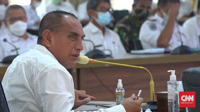 Eks Gubernur Sumatera Utara Edy Rahmayadi mengaku siap bersaing dengan Wali Kota Medan Bobby Nasution pada Pilgub Sumut 2024.