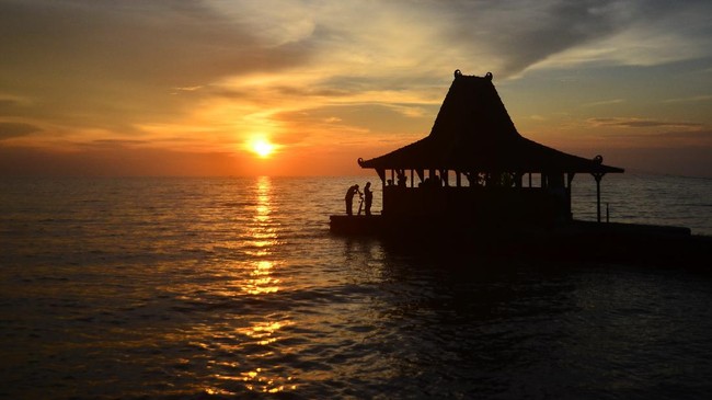Matahari akan terbenam lebih lambat di wilayah Jawa, Bali, dan Nusa Tenggara pekan ini.